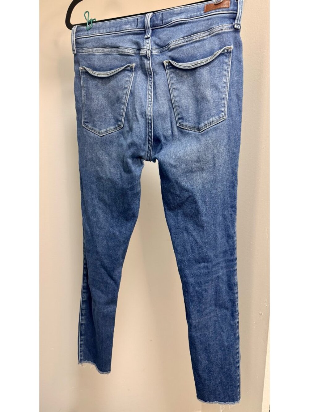 Abercrombie & Fitch - High Rise Jean Legging - Size 30" / 10 Short - 26" Inseam - Picture 9 of 11